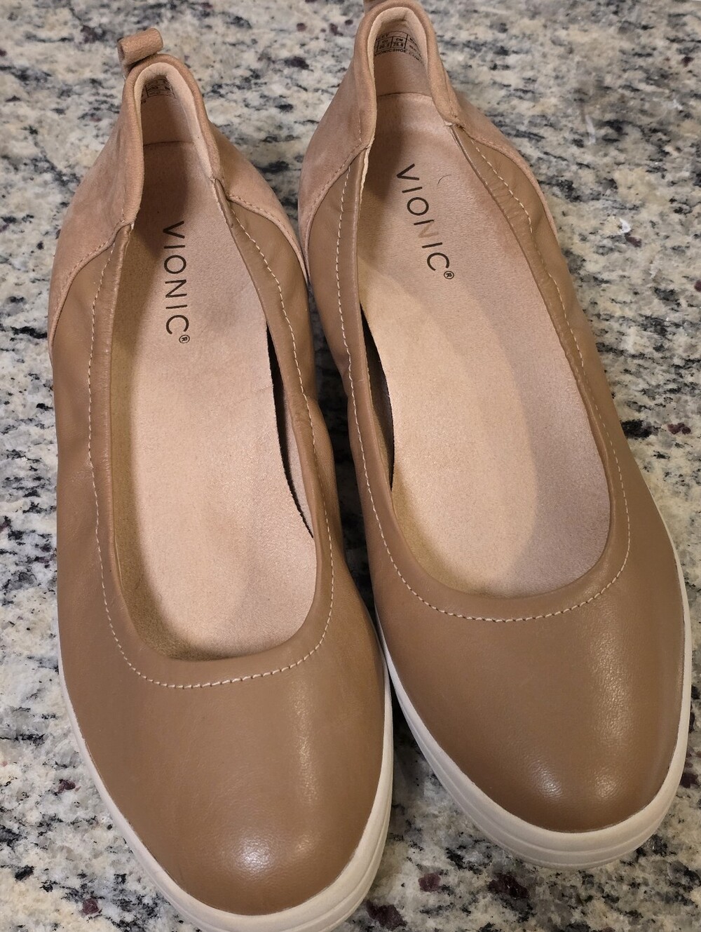 Vionic Jacey Toffee Tan Leather Slip On Casual Sporty Comfy Platform Wedges, 9.5